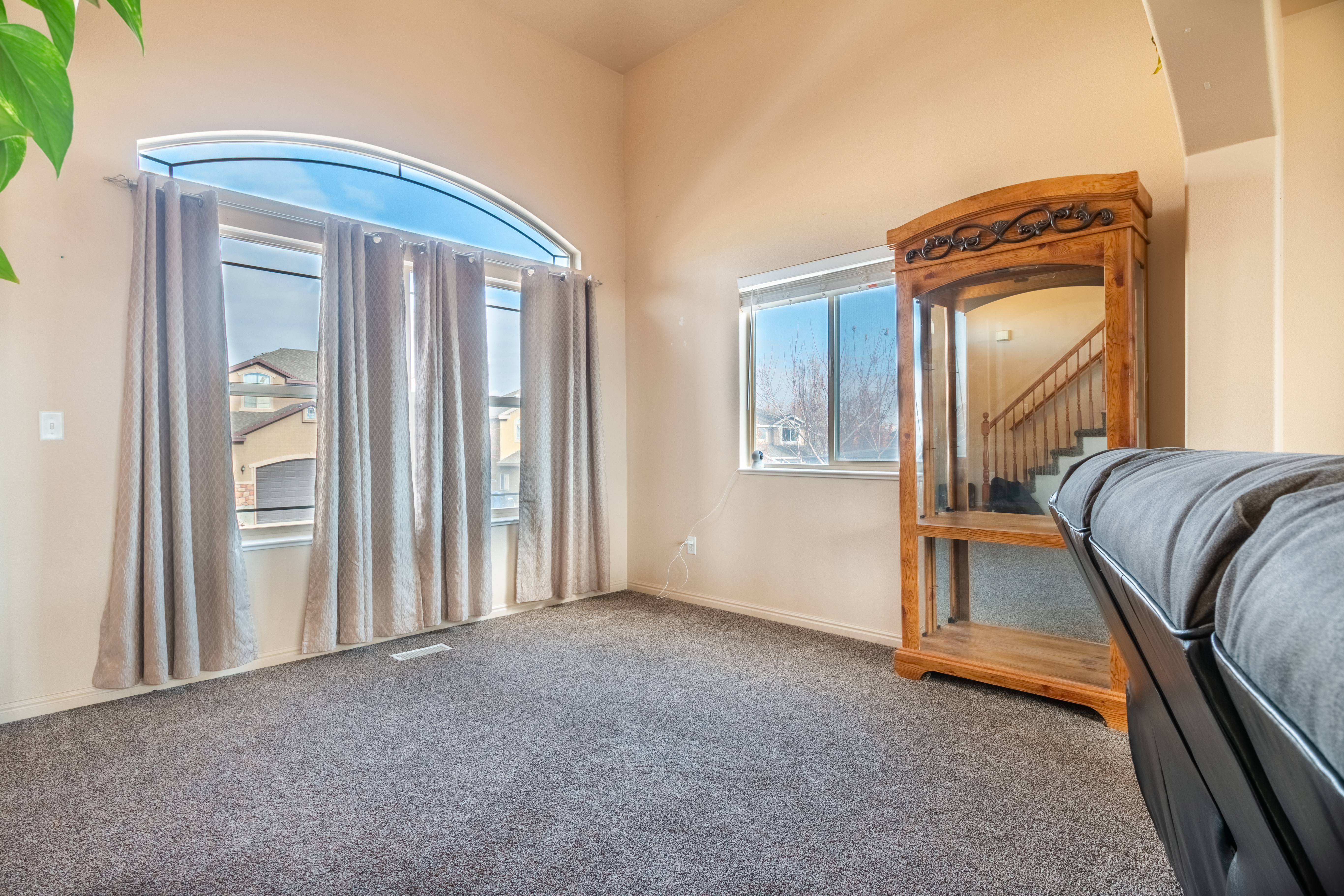 Real Estate Image 3